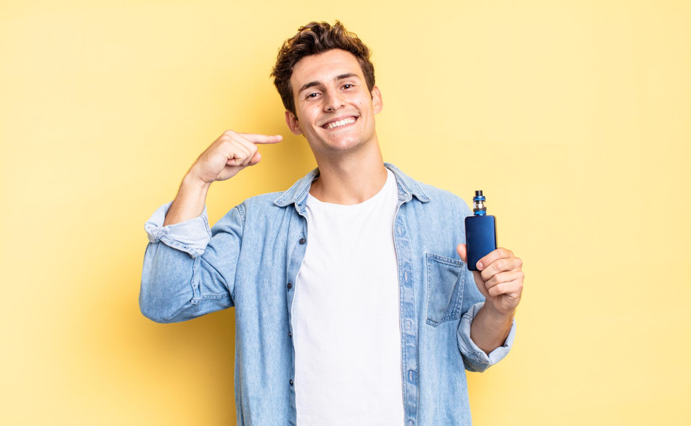 Men with a electronic cigarette